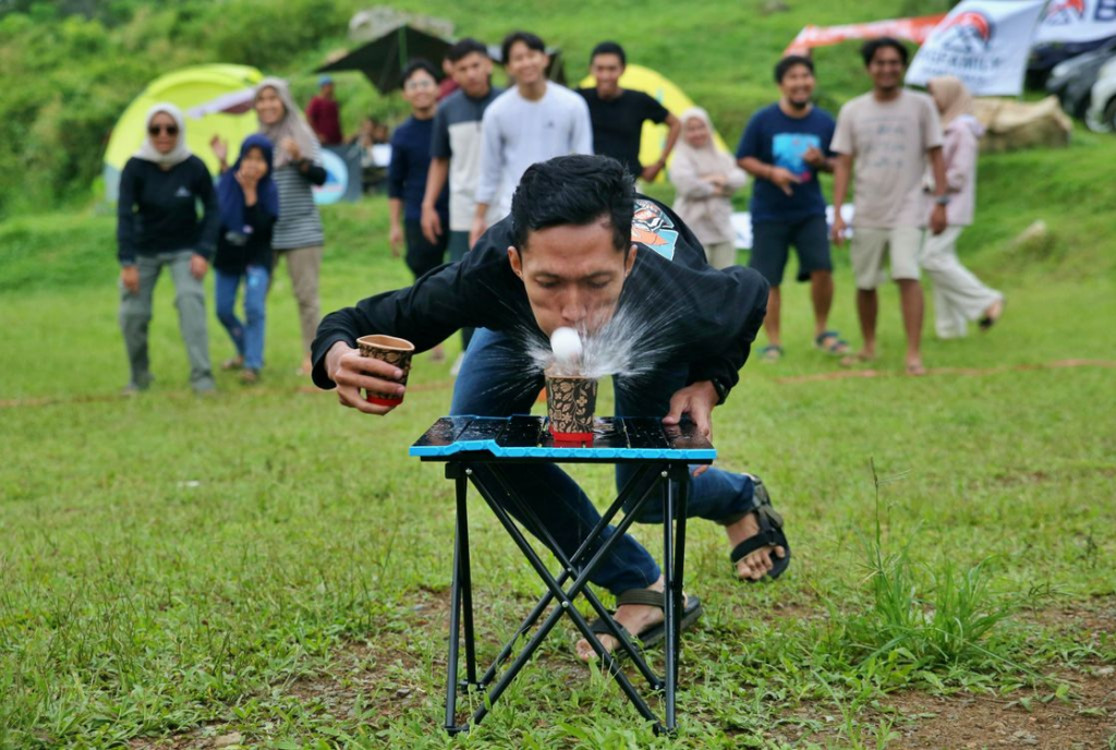 Man joining an outdoor contest to illustrate unusual competitions to enter for fun